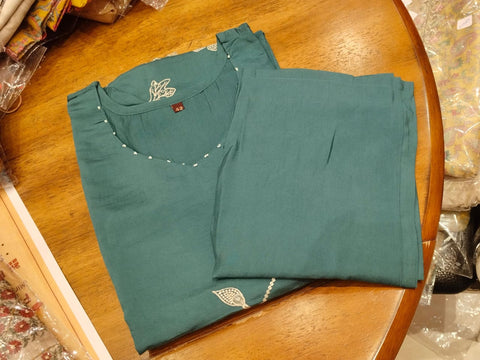 Sea-Teal Threadwork Kurta Set with Beaded Neckline (3-pc)