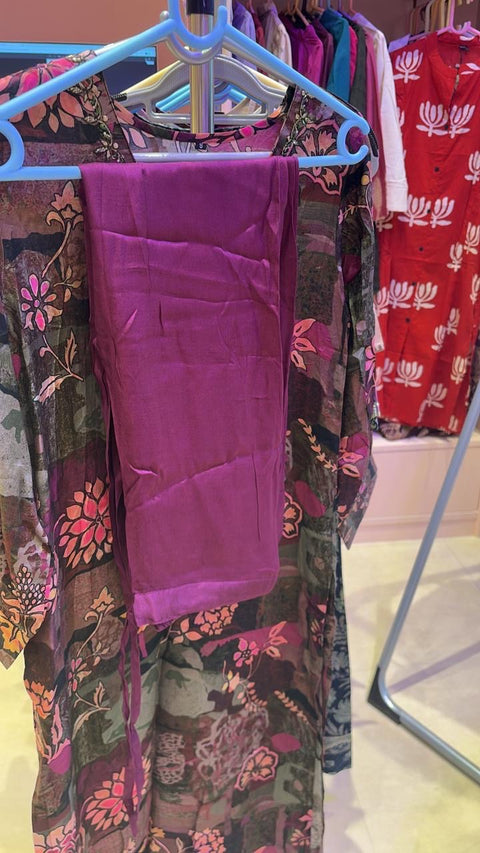 Aesha Floral Printed Kurti with Solid Bottom Wine & Olive Tones