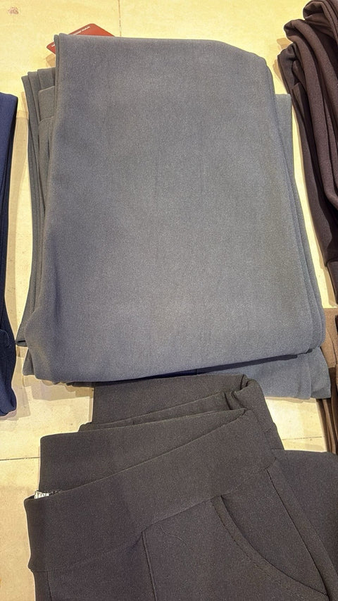 Solid Straight-Cut Comfort Pants