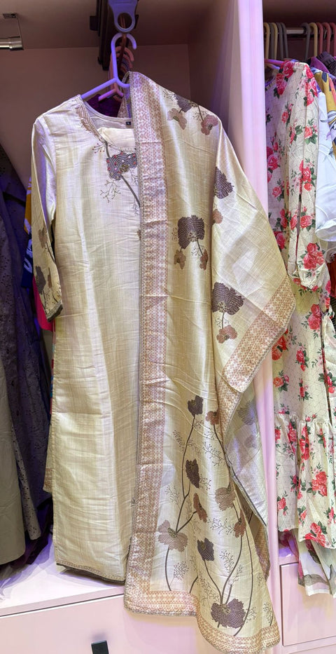 Cream Embroidered Kurta with Pant and dupatta Set with Beadwork